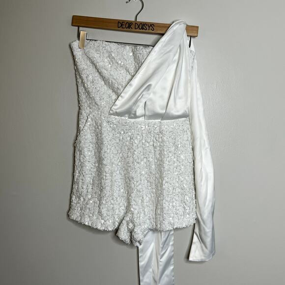 Bella & Bloom Sequin Satin Shoulder Tie Romper - Picture 4 of 8